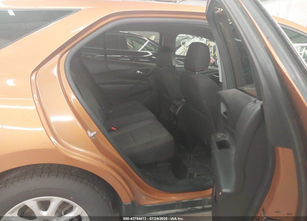 2019 CHEVROLET EQUINOX VIN: 2GNAXUEV9K6208360