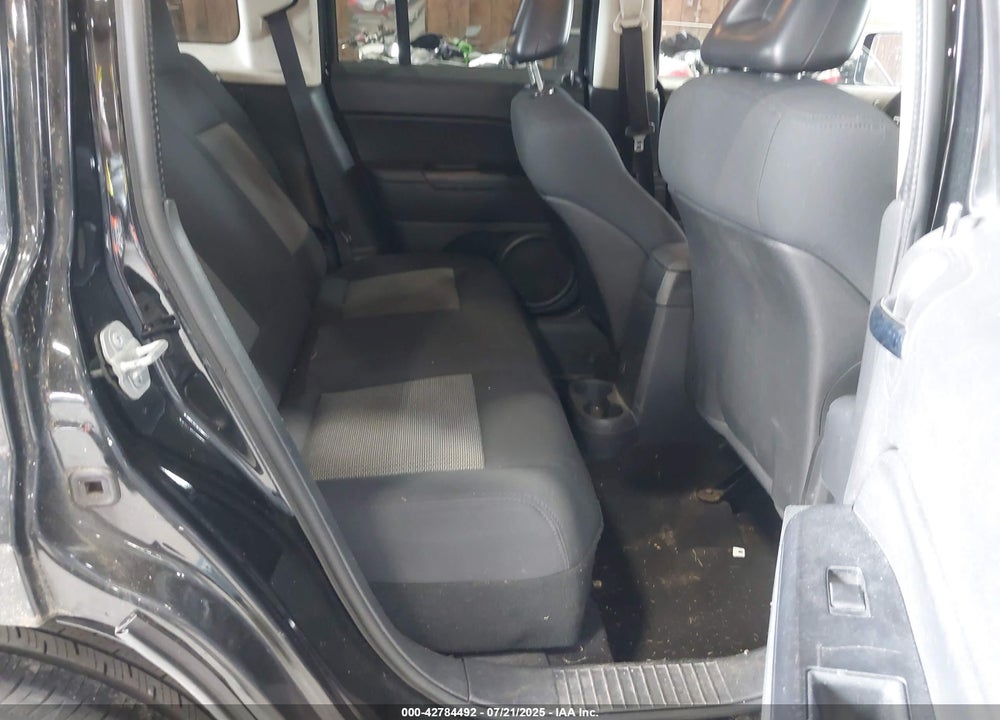 2009 JEEP PATRIOT VIN: 1J4FF28B09D205506