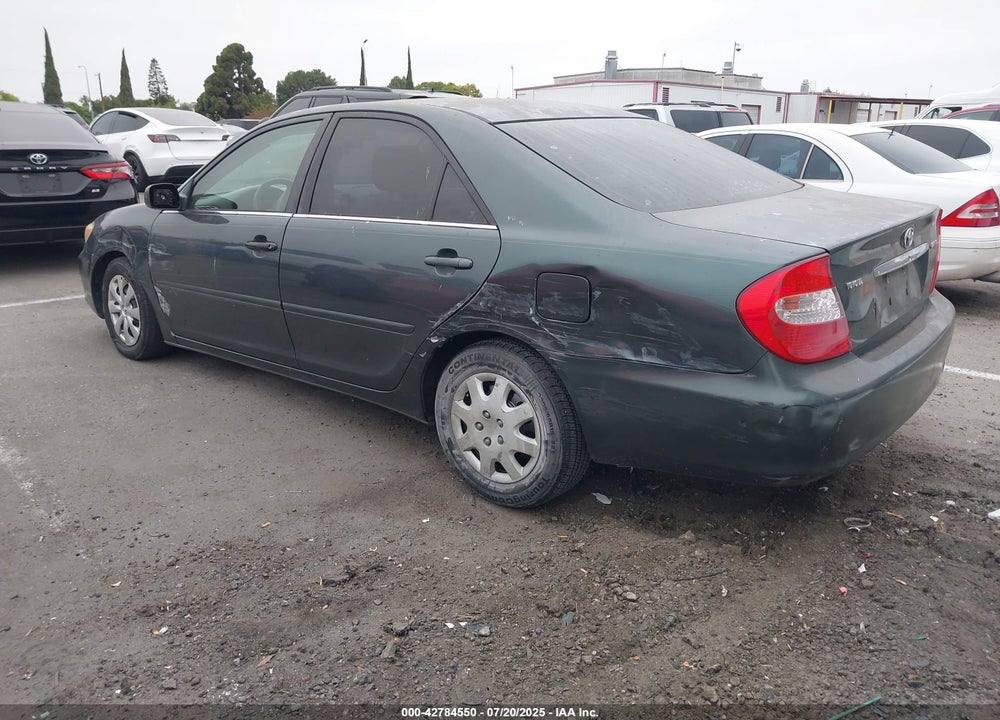 2002 TOYOTA CAMRY LE VIN: 4T1BE32K22U580367
