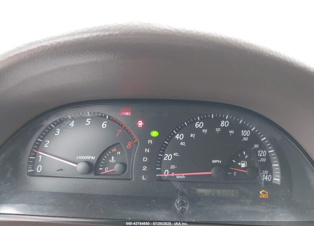 2002 TOYOTA CAMRY LE VIN: 4T1BE32K22U580367