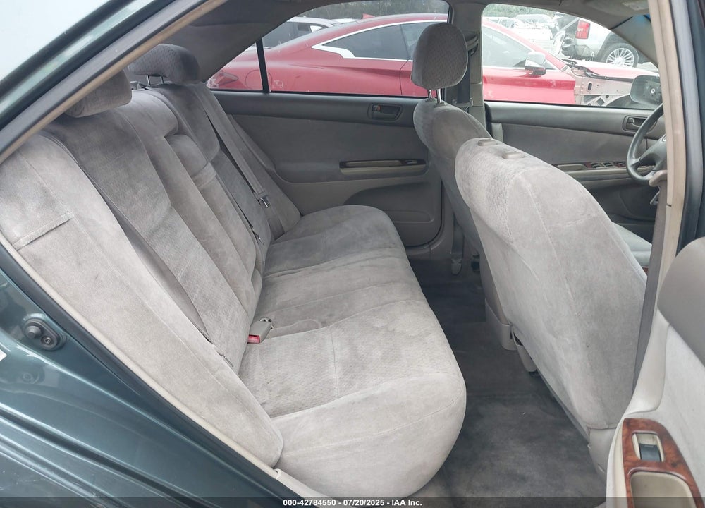 2002 TOYOTA CAMRY LE VIN: 4T1BE32K22U580367
