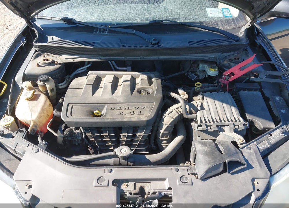 2010 CHRYSLER SEBRING VIN: 1C3CC4FB3AN208032