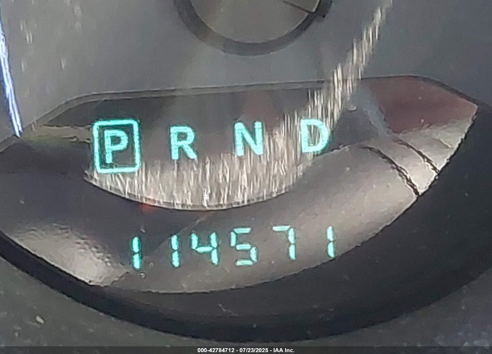 2010 CHRYSLER SEBRING VIN: 1C3CC4FB3AN208032