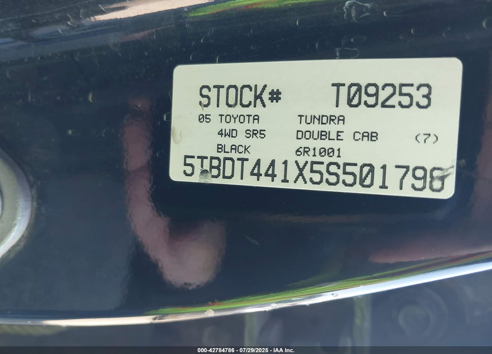 2005 TOYOTA TUNDRA SR5 V8 VIN: 5TBDT441X5S501798