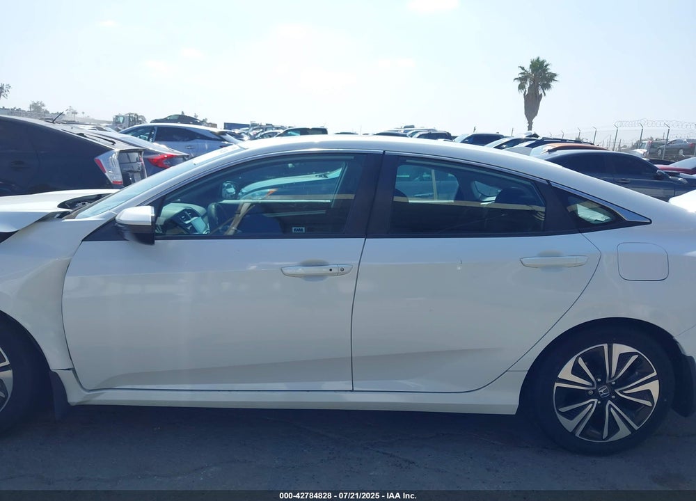 2017 HONDA CIVIC VIN: 2HGFC1F30HH654739