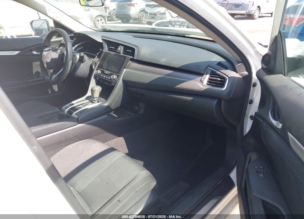 2017 HONDA CIVIC VIN: 2HGFC1F30HH654739