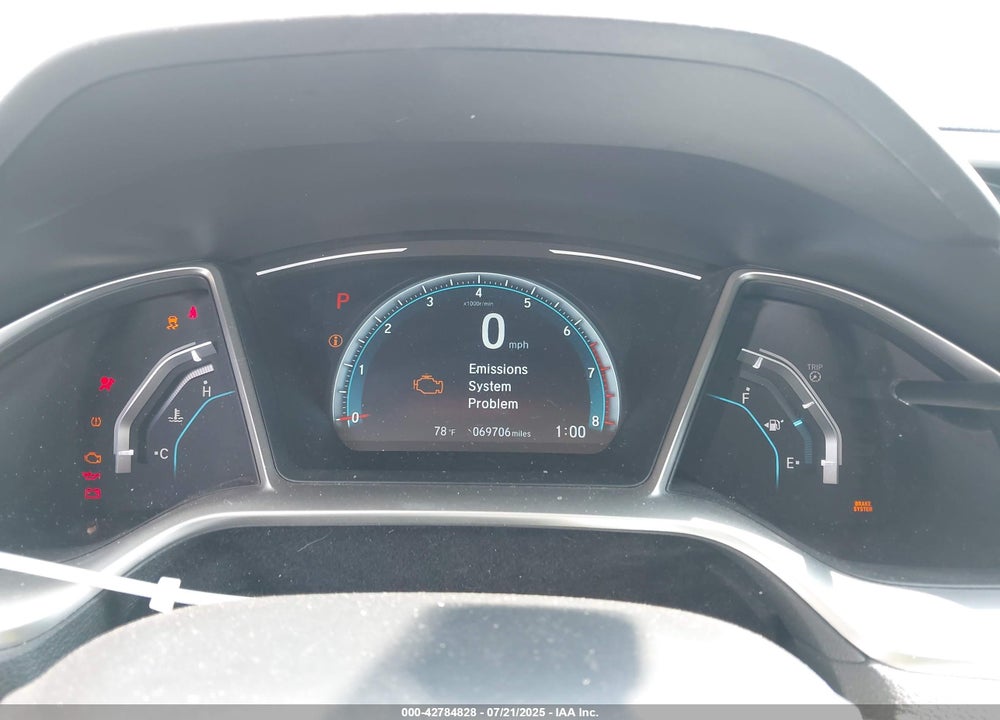 2017 HONDA CIVIC VIN: 2HGFC1F30HH654739