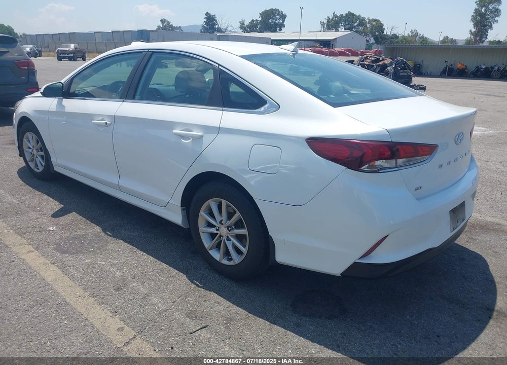 2018 HYUNDAI SONATA VIN: 5NPE24AF7JH702217