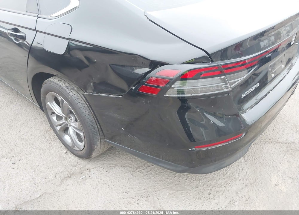 2024 HONDA ACCORD EX VIN: 1HGCY1F36RA075565