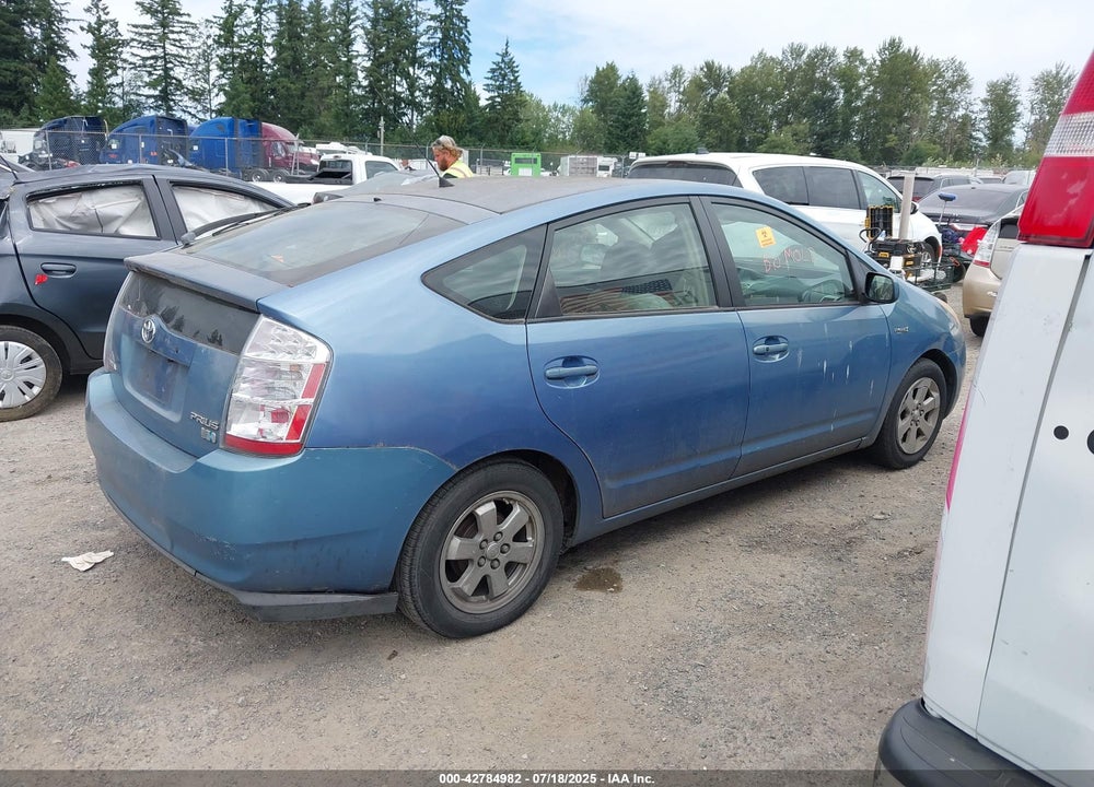 2006 TOYOTA PRIUS VIN: JTDKB20U667528465
