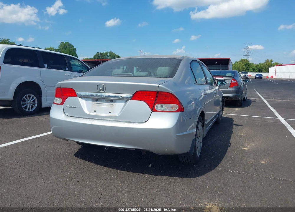 2011 HONDA CIVIC VIN: 19XFA1F51BE015875