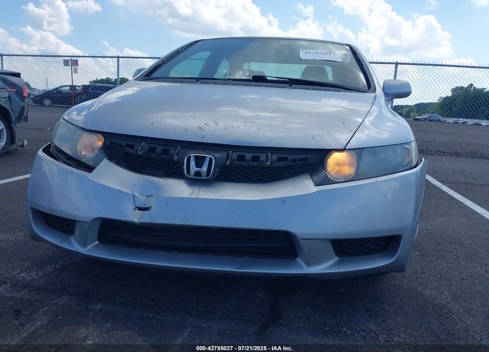 2011 HONDA CIVIC VIN: 19XFA1F51BE015875