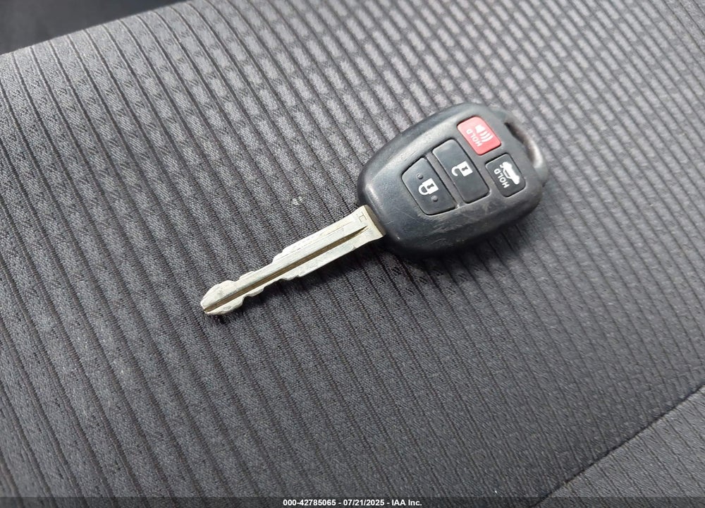 2017 TOYOTA CAMRY VIN: 4T1BF1FK4HU393054