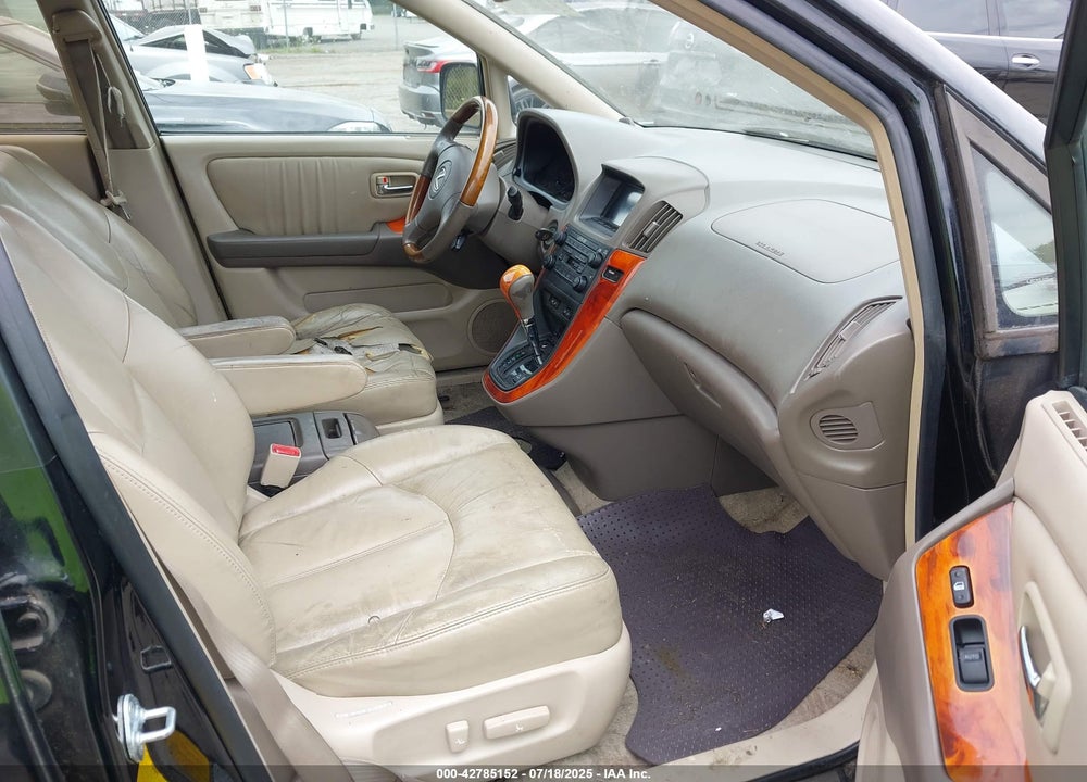 2002 LEXUS RX 300 VIN: JTJHF10U020280982