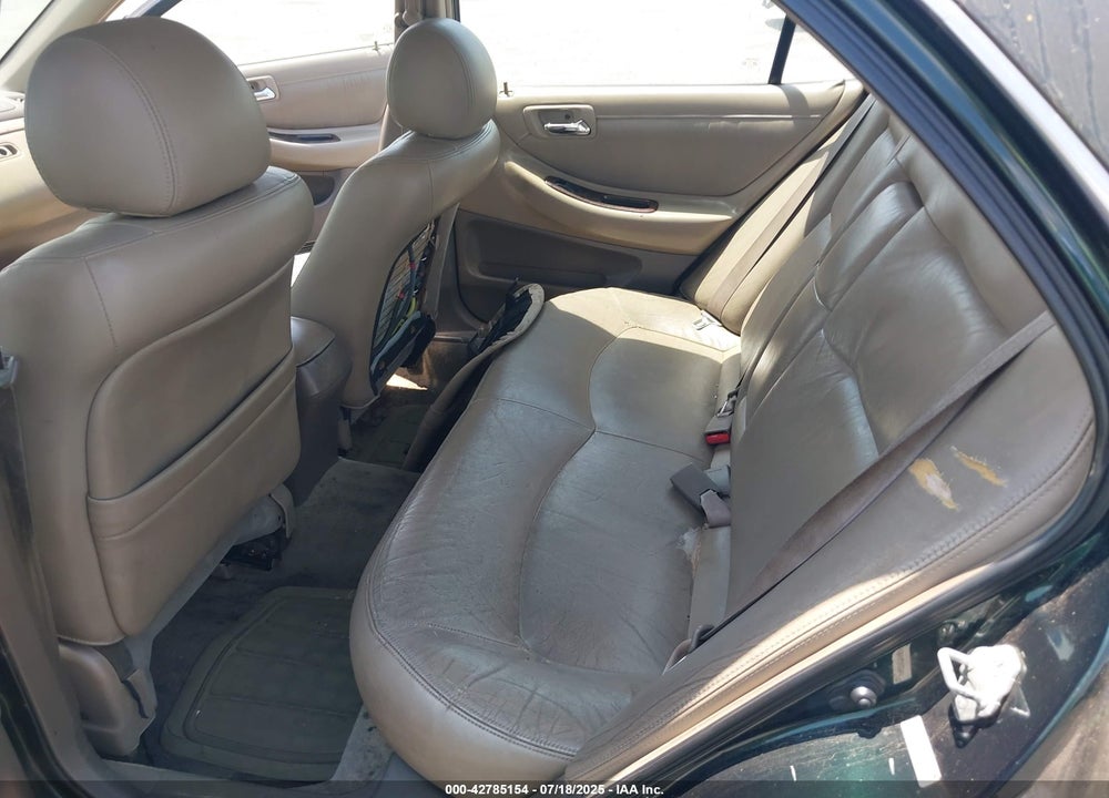 2000 HONDA ACCORD 3.0 EX VIN: 1HGCG1658YA091141