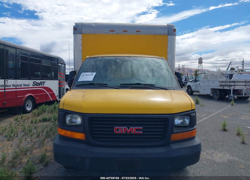 2011 GMC SAVANA CUTAWAY VIN: 1GD374CG7B1901593
