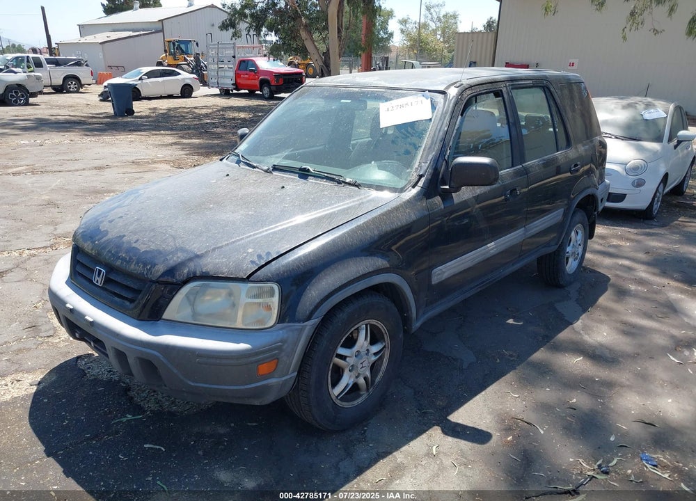 2000 HONDA CR-V VIN: JHLRD1844YS008209