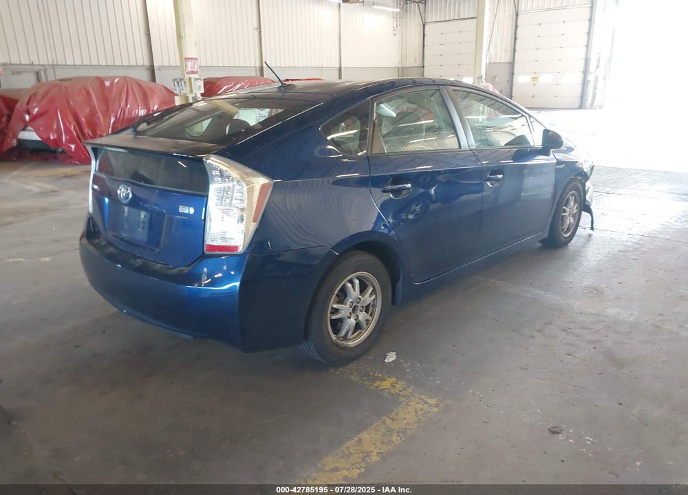 2011 TOYOTA PRIUS TWO VIN: JTDKN3DU3B1443166