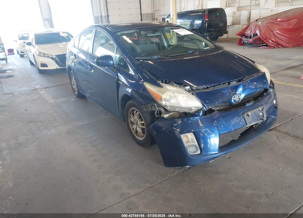 2011 TOYOTA PRIUS TWO VIN: JTDKN3DU3B1443166
