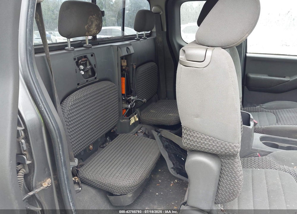2007 NISSAN FRONTIER SE VIN: 1N6AD06W77C449413
