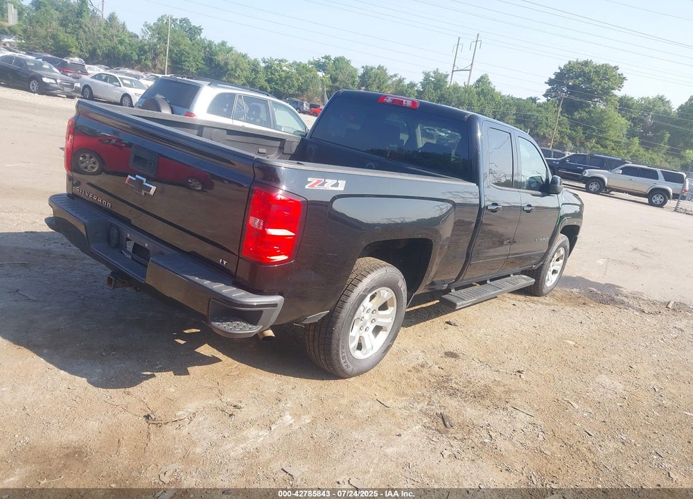 2017 CHEVROLET SILVERADO 1500 2LT VIN: 1GCVKREC7HZ268865