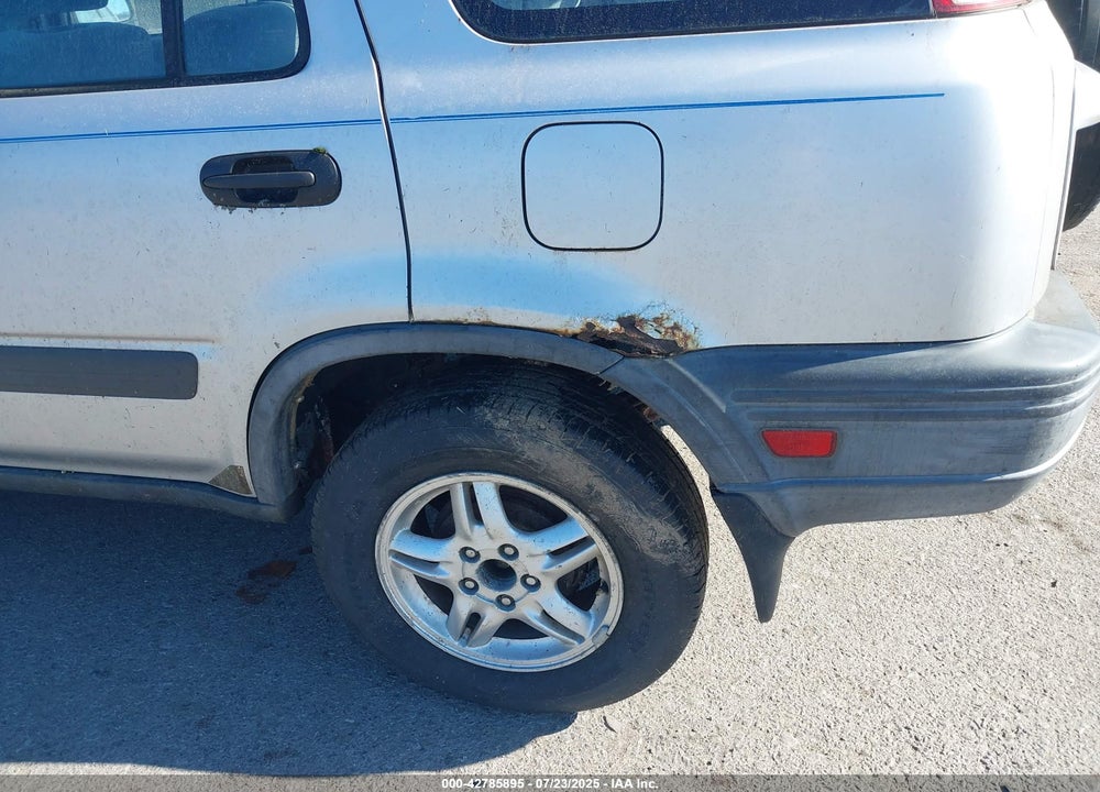 1997 HONDA CR-V VIN: JHLRD1855VC045817