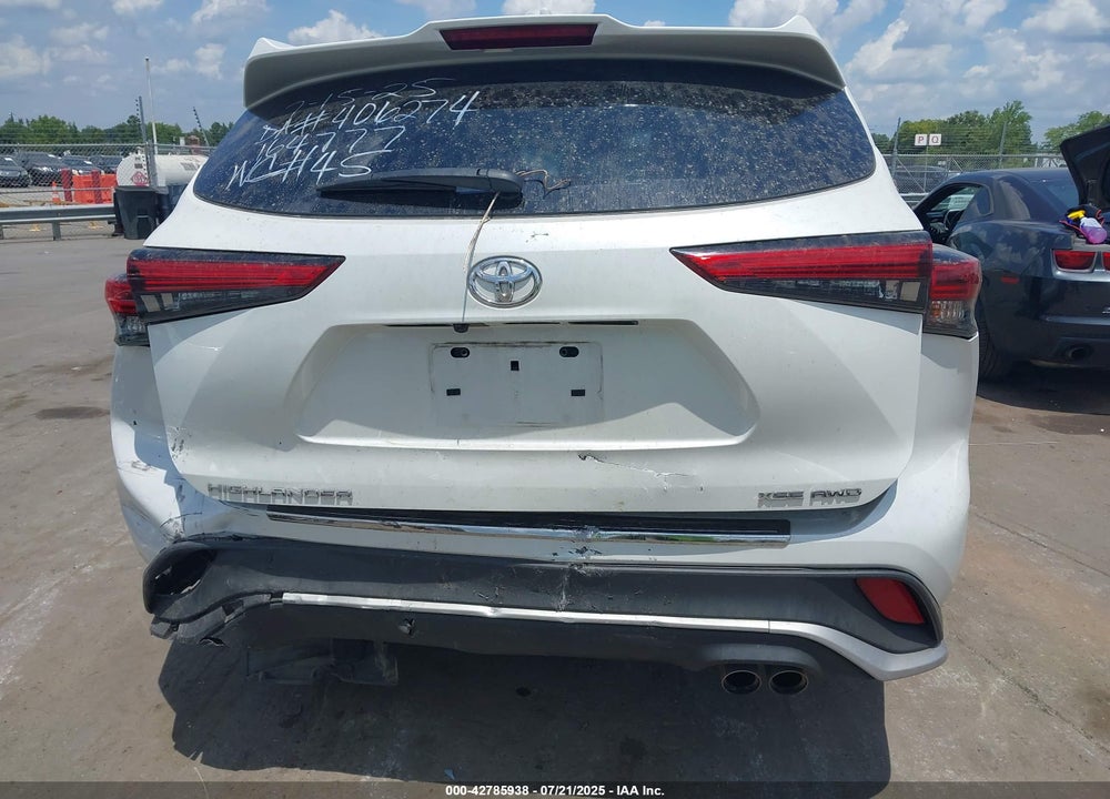 2022 TOYOTA HIGHLANDER XSE VIN: 5TDJZRBH6NS164777