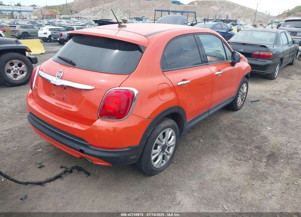 2016 FIAT 500X VIN: ZFBCFYBT9GP350104