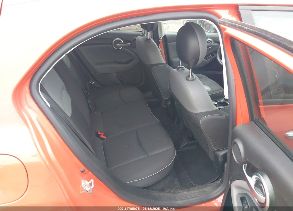 2016 FIAT 500X VIN: ZFBCFYBT9GP350104