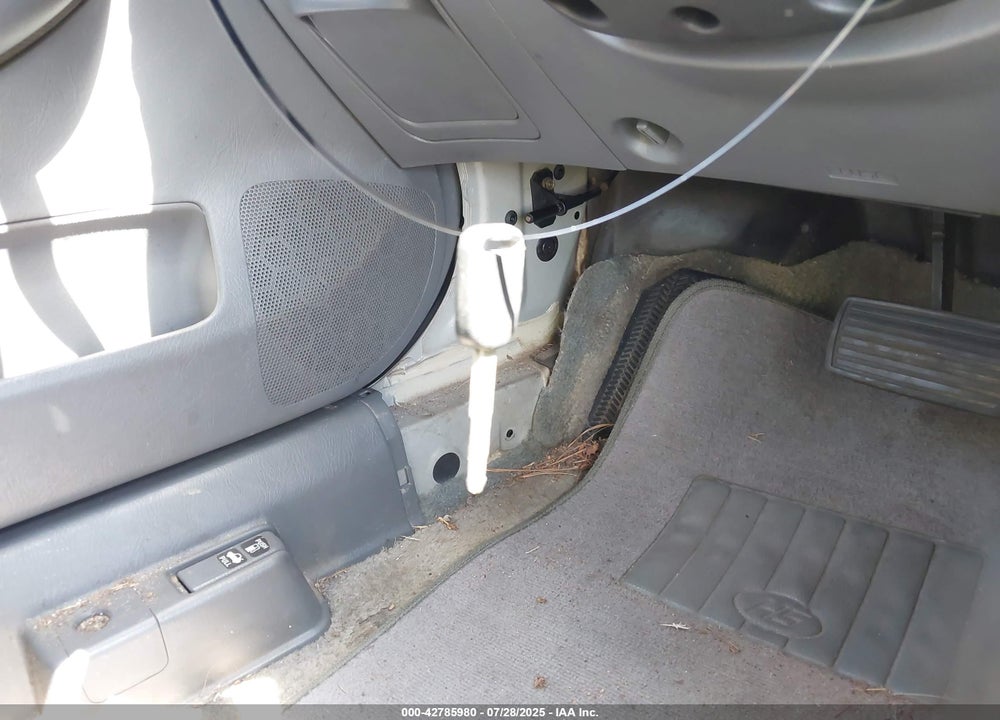 2003 HONDA CIVIC VIN: 2HGES165X3H614287