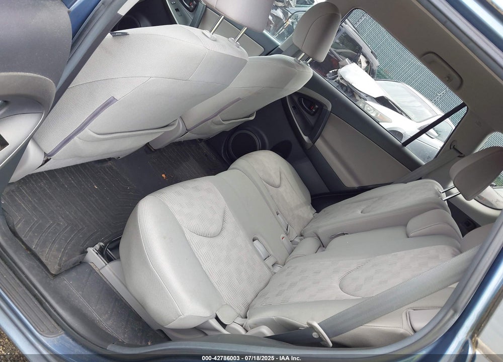 2012 TOYOTA RAV4 VIN: 2T3BF4DVXCW182083