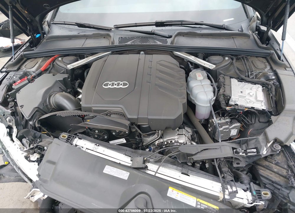 2024 AUDI A4 VIN: WAUEAAF43RN017021