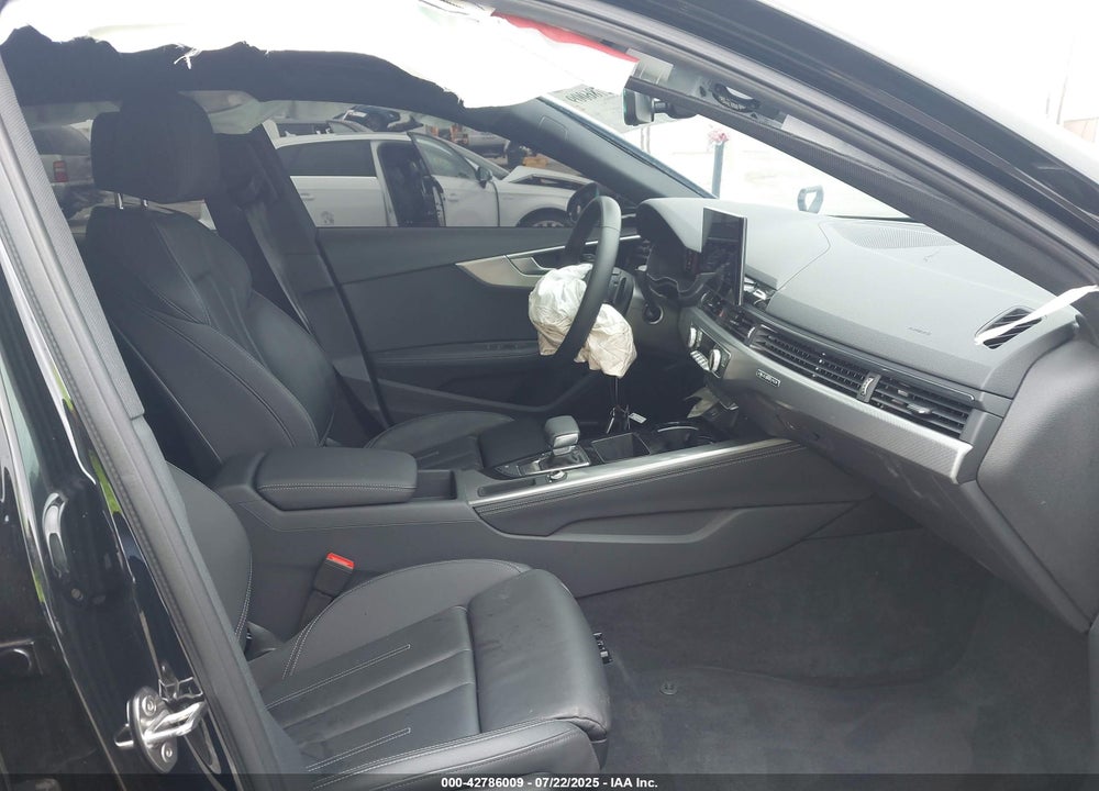 2024 AUDI A4 VIN: WAUEAAF43RN017021