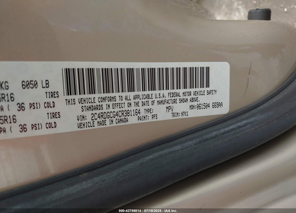 2012 DODGE GRAND CARAVAN SXT VIN: 2C4RDGCG4CR381164