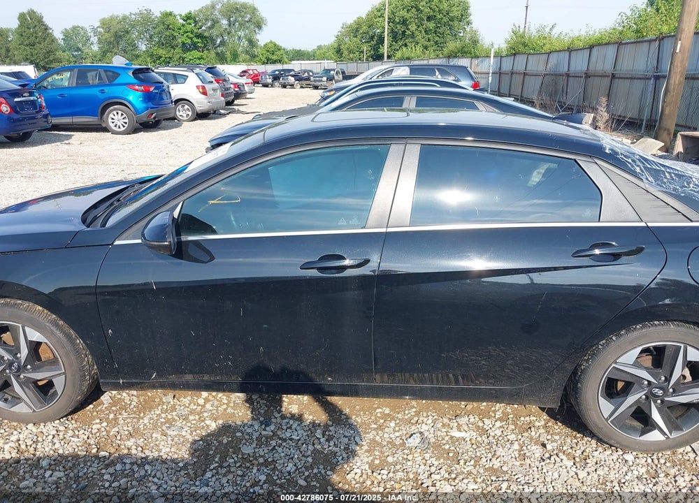 2021 HYUNDAI ELANTRA VIN: 5NPLP4AG1MH016552