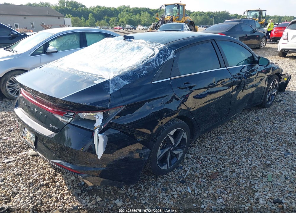 2021 HYUNDAI ELANTRA VIN: 5NPLP4AG1MH016552