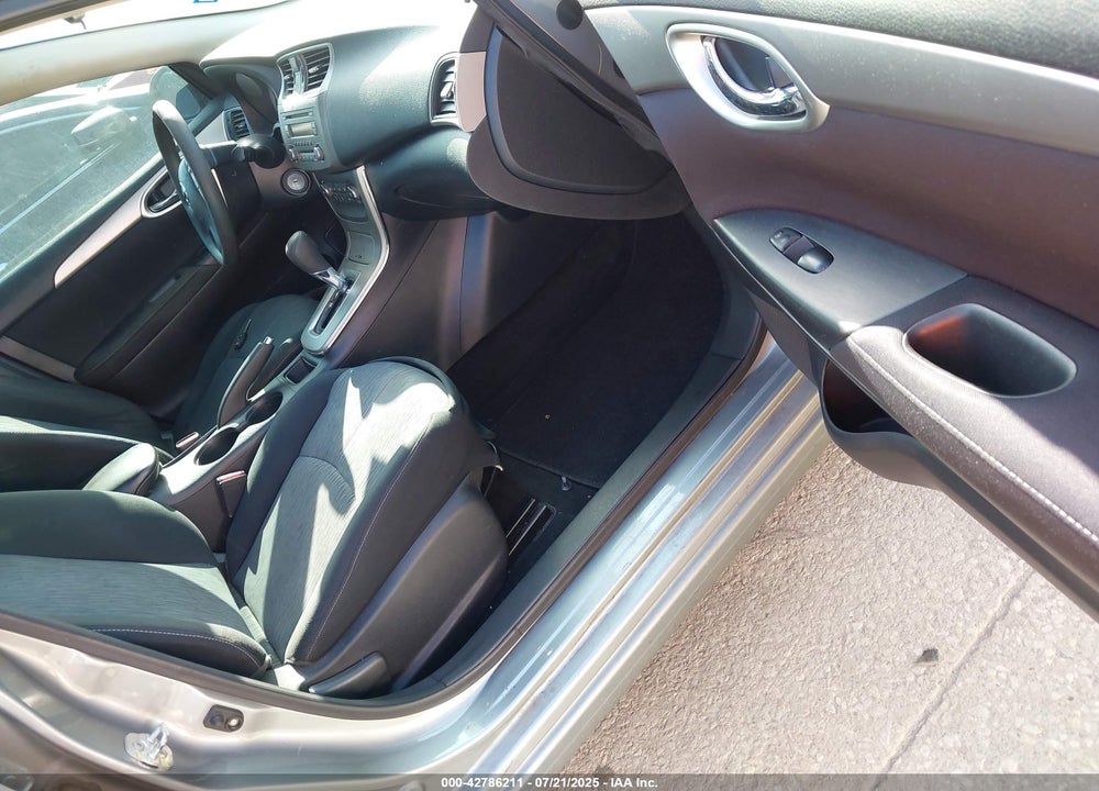2014 NISSAN SENTRA VIN: 3N1AB7AP5EY261806
