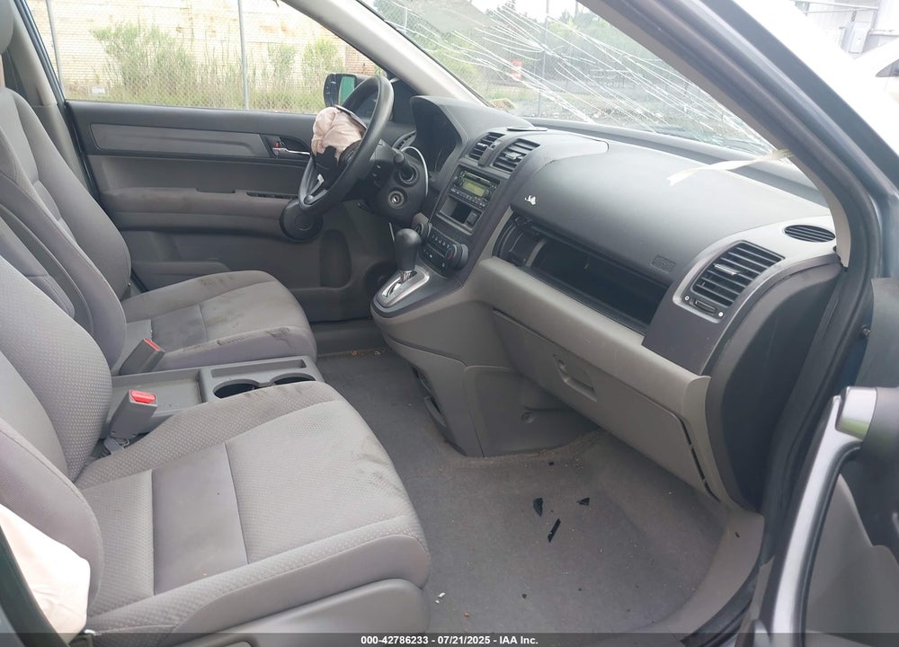 2008 HONDA CR-V LX VIN: 5J6RE483X8L007458