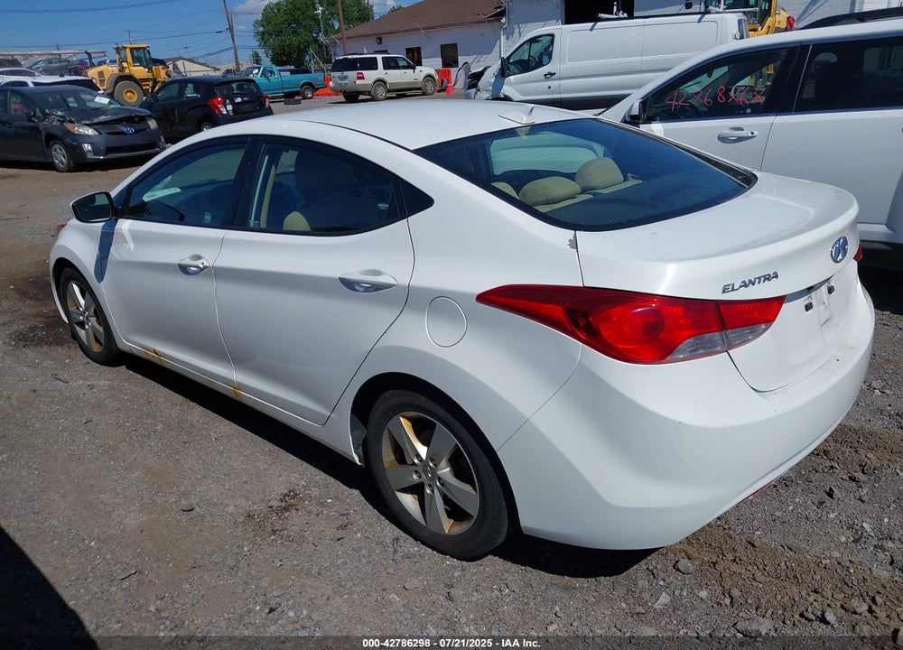 2013 HYUNDAI ELANTRA GLS VIN: 5NPDH4AE6DH263985