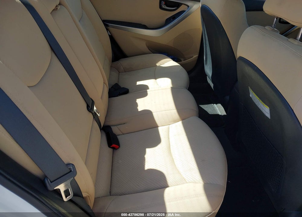 2013 HYUNDAI ELANTRA GLS VIN: 5NPDH4AE6DH263985
