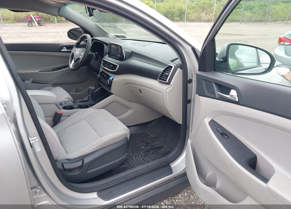2020 HYUNDAI TUCSON VALUE VIN: KM8J3CA42LU136377