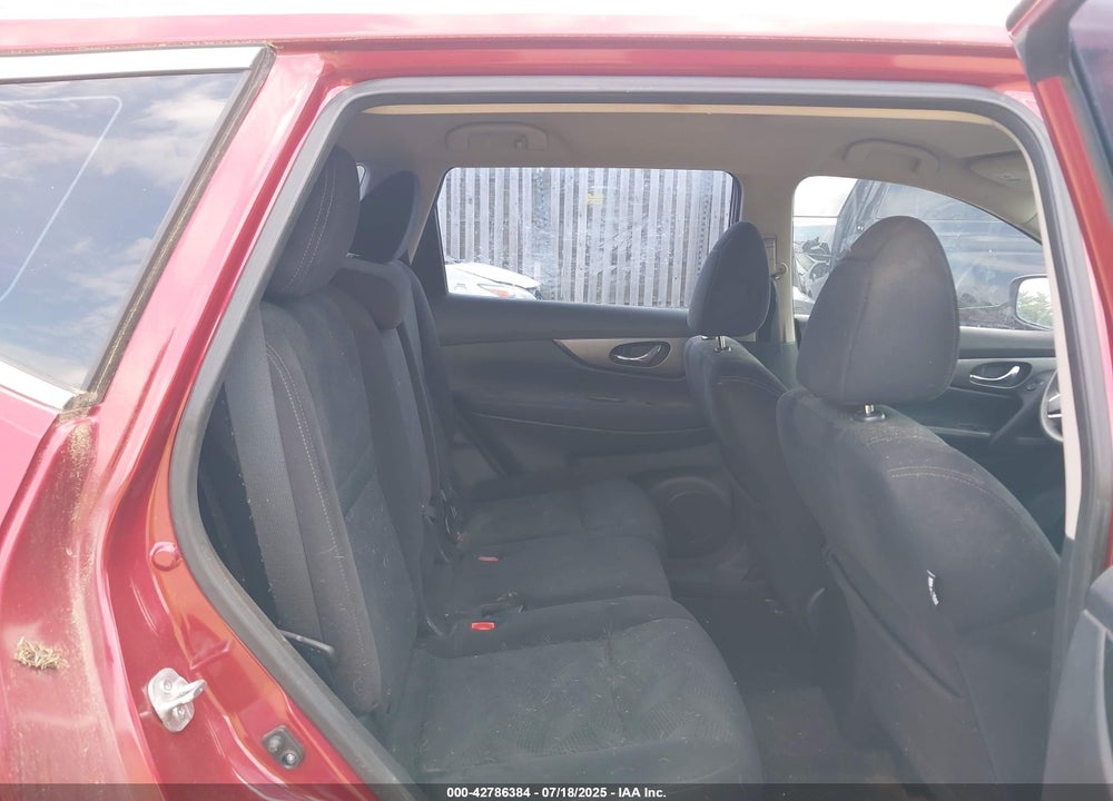 2015 NISSAN ROGUE VIN: 5N1AT2MT9FC771636