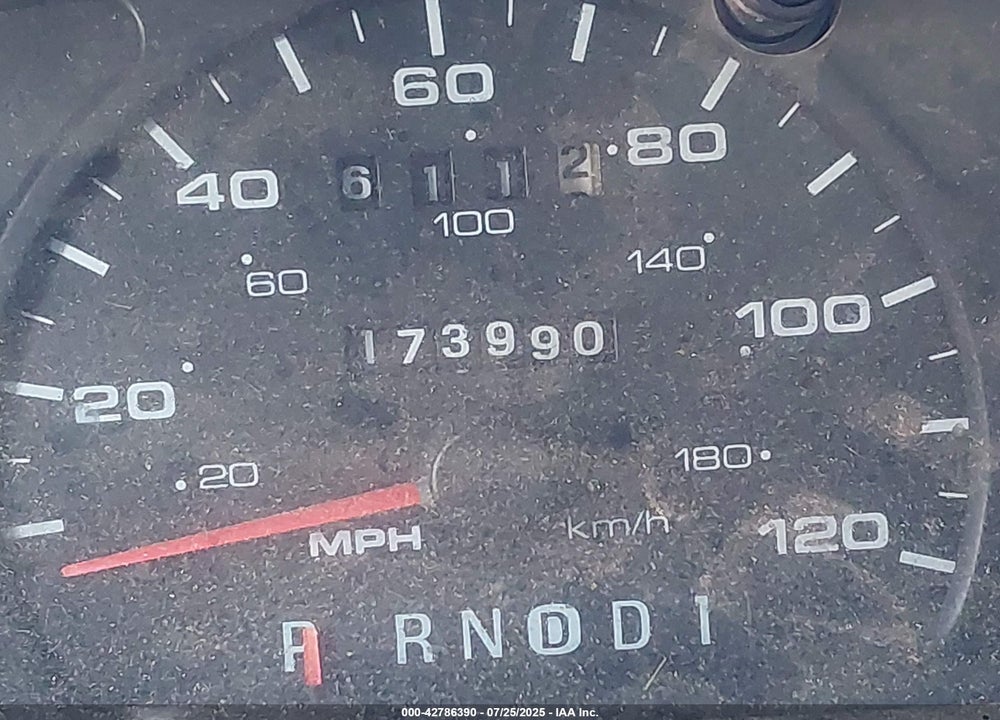 2001 FORD TAURUS SE VIN: 1FAFP53U61A161066