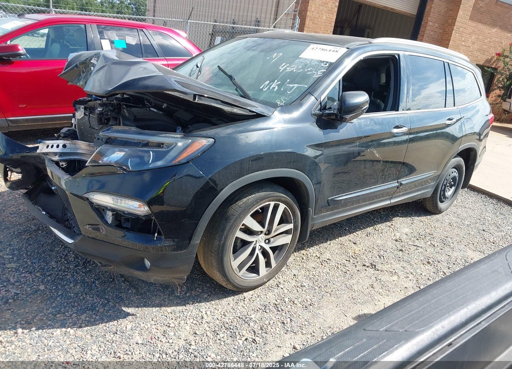 2017 HONDA PILOT VIN: 5FNYF5H91HB038268