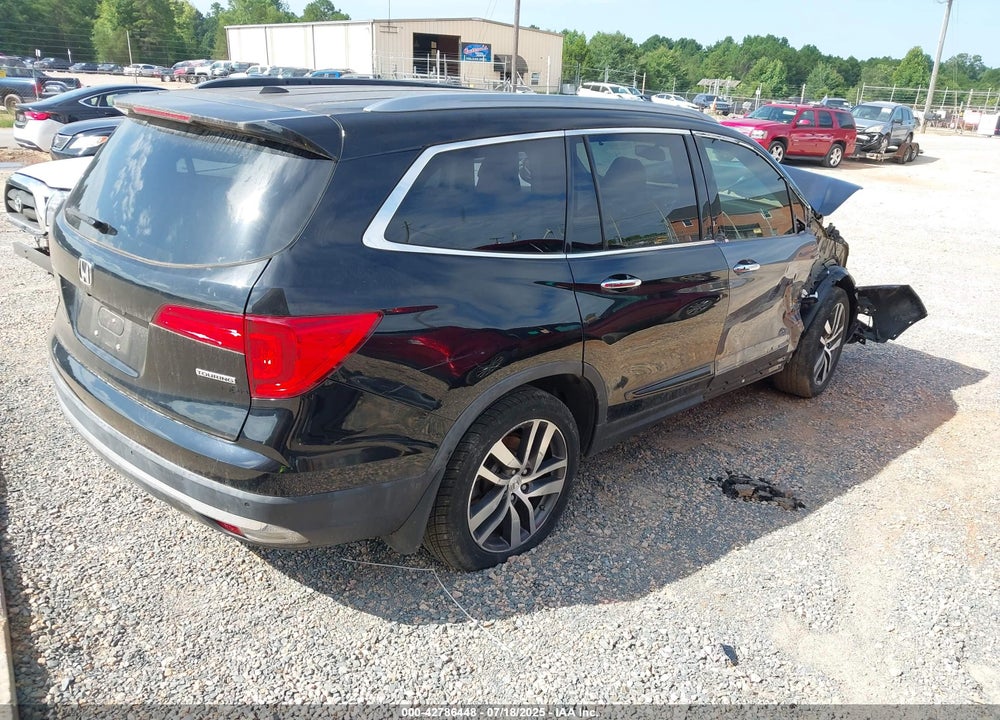 2017 HONDA PILOT VIN: 5FNYF5H91HB038268