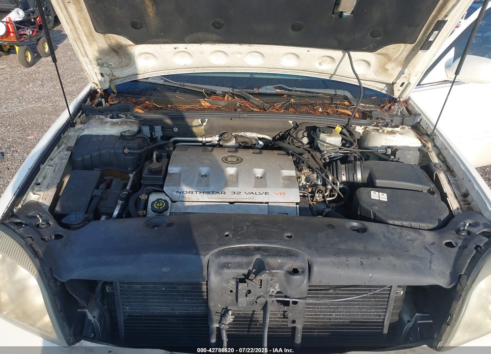 2000 CADILLAC DEVILLE DTS VIN: 1G6KF5790YU332178
