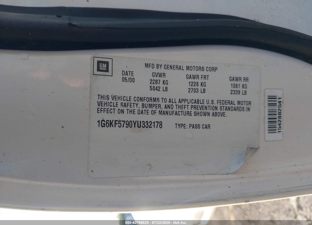 2000 CADILLAC DEVILLE DTS VIN: 1G6KF5790YU332178