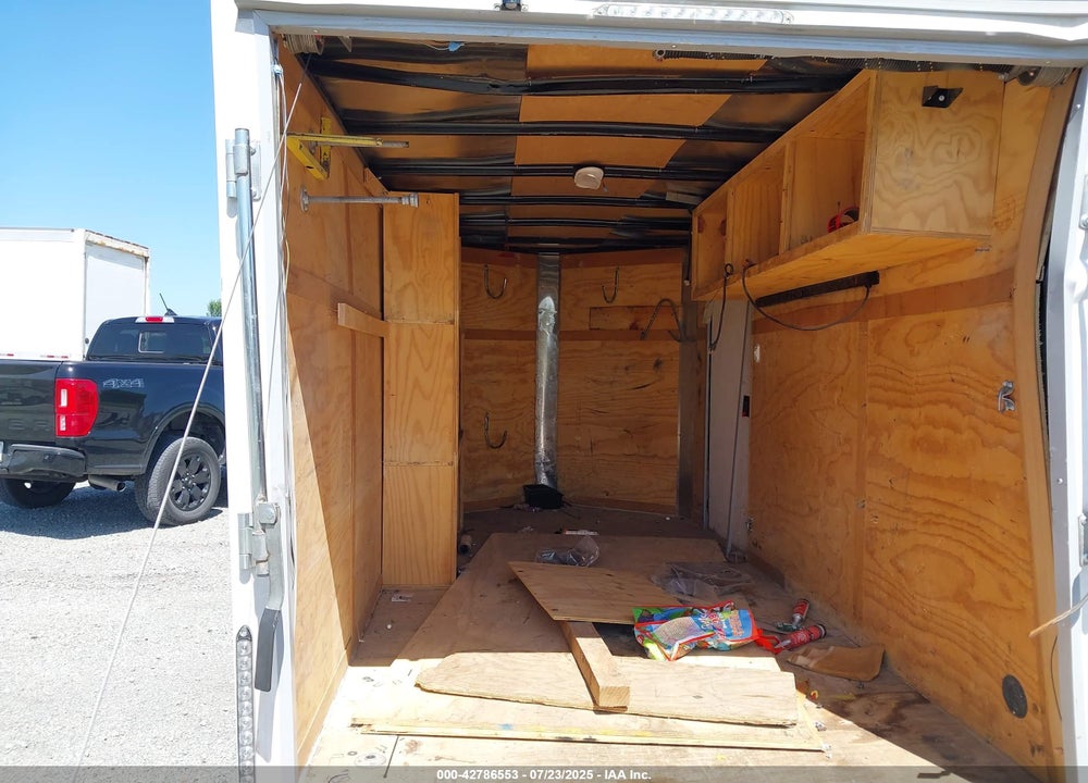 2022 UNITED ENCLOSED TRAILER VIN: 7RXTE1213NA200268