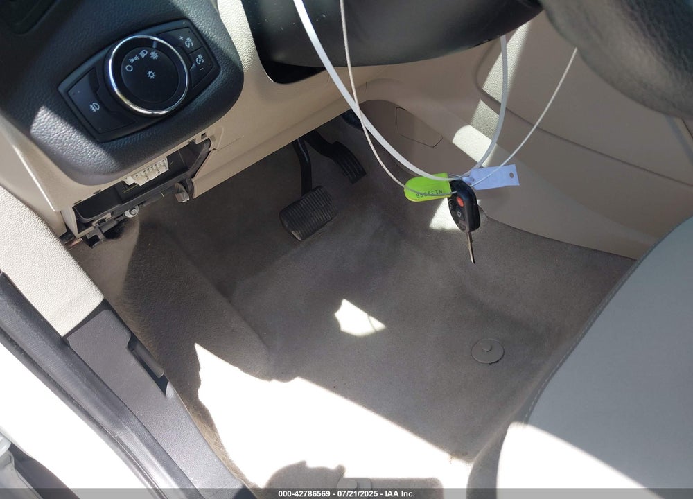 2014 FORD ESCAPE VIN: 1FMCU0GX8EUC31292
