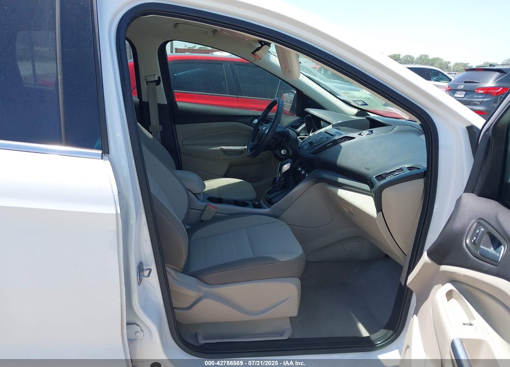 2014 FORD ESCAPE VIN: 1FMCU0GX8EUC31292
